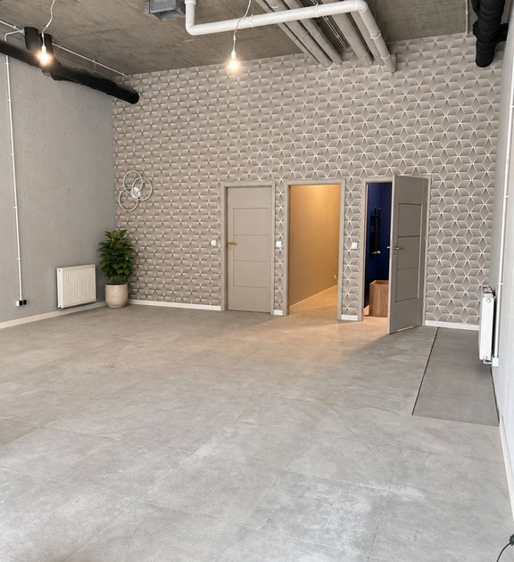 Lokal handlowy, usługowy na sprzedaż - Widok 2