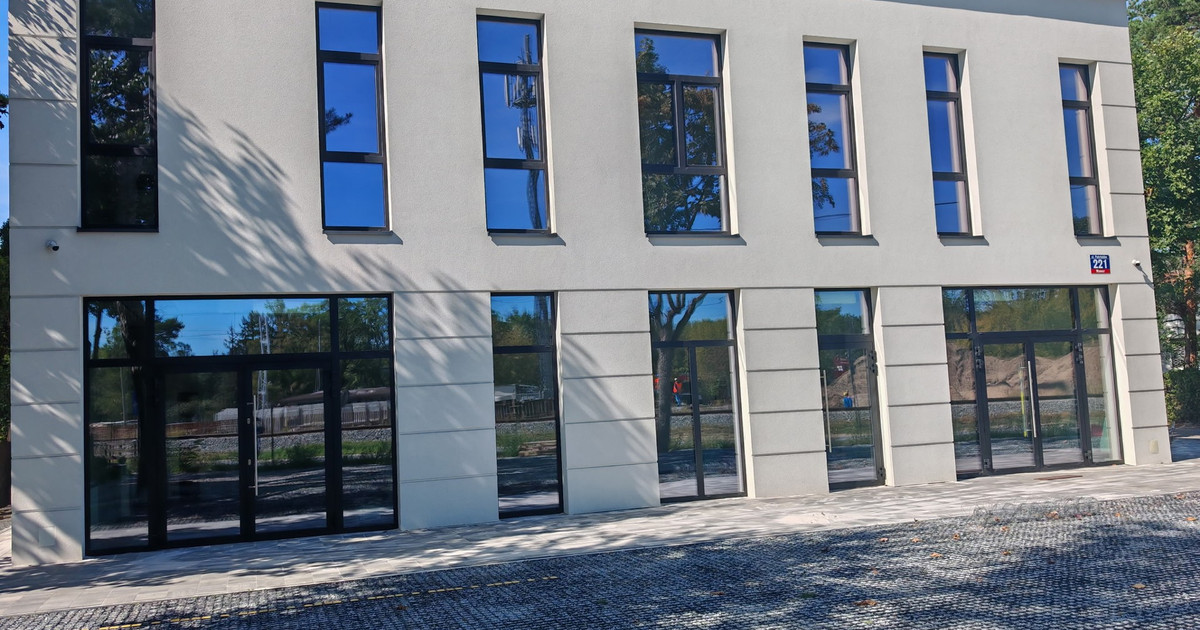 Lokal handlowy, usługowy do wynajęcia - Widok 2