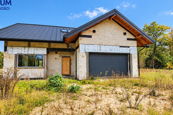 Maison, 204 m², terrain 6300 m²