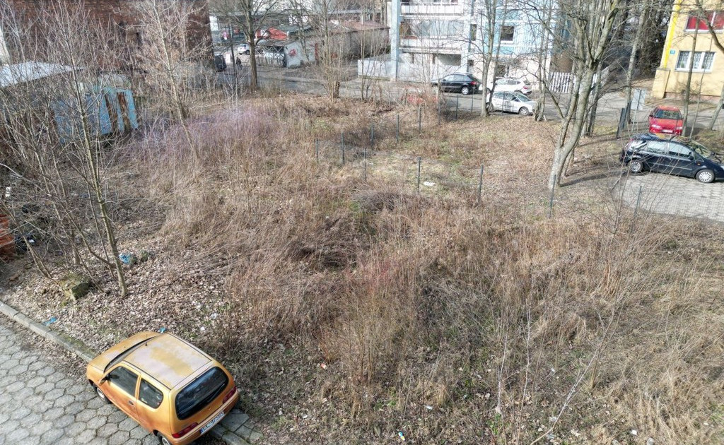 Działka na sprzedaż - Widok 2