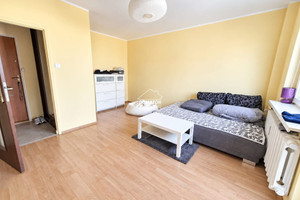 KAWALERKA | 30,80 m² | WYŻYNY | 9 PIĘTRO