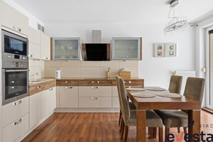 3 pokoje + garderoba + 32 m² tarasu | Blisko Parku