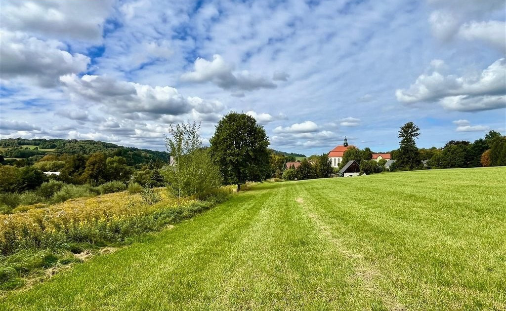 Działka na sprzedaż - Widok 2
