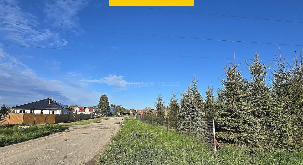 Działka na sprzedaż - Widok 2