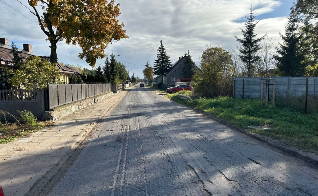 Działka na sprzedaż - Widok 2
