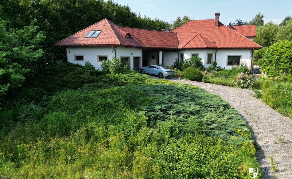 Dom – Skała - Widok 2