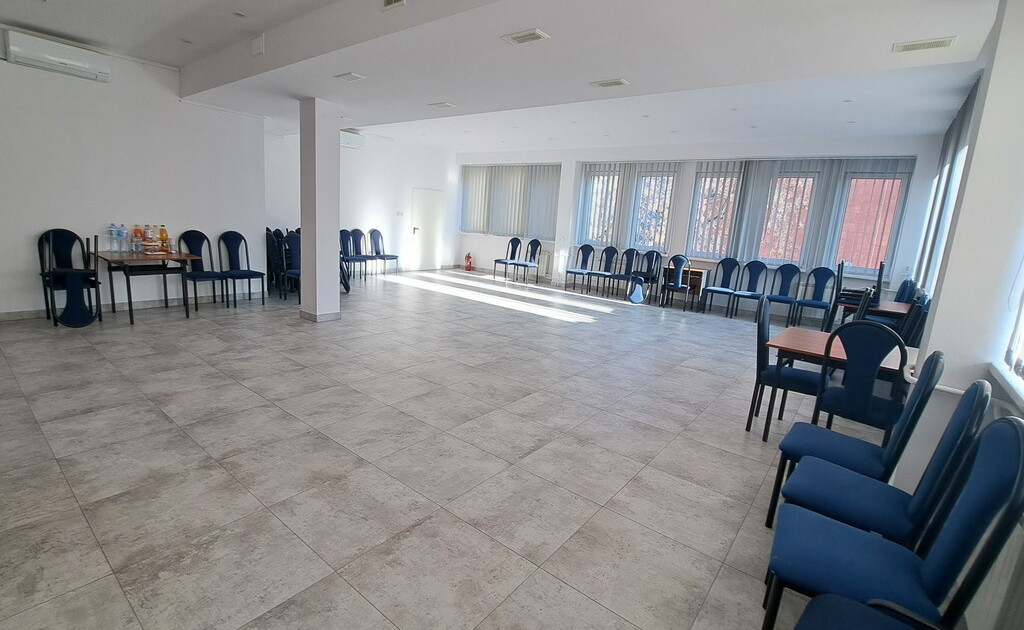 Lokal handlowy, usługowy do wynajęcia - Widok 2