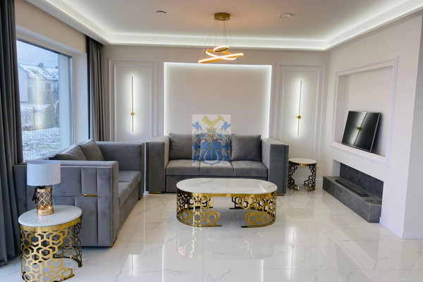 Casa, 140 m², terreny 300 m²