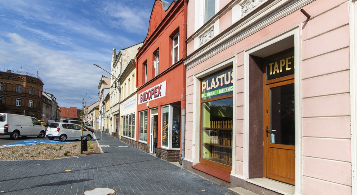 Lokal handlowy, usługowy na sprzedaż - Widok 2