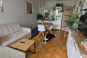 2 - pokojowe mieszkanie z balkonem
