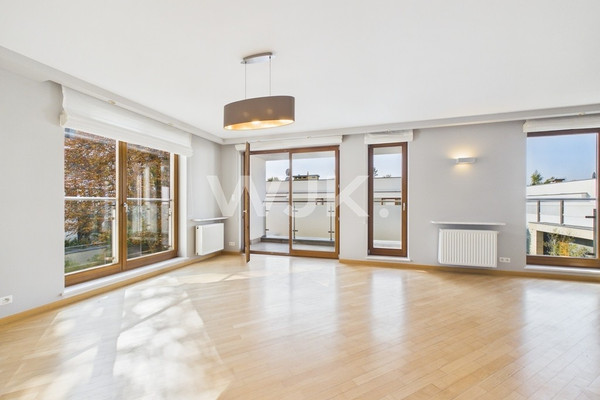 Byt 4-izbový, 182 m²