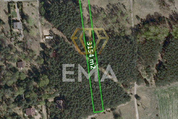 Plac, 3154 m²