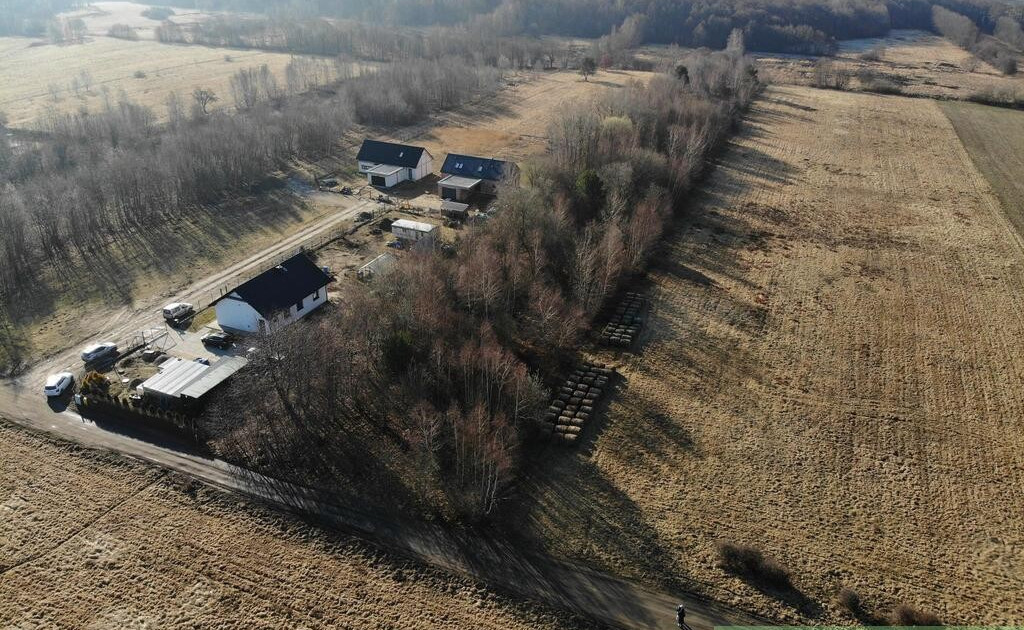 Działka na sprzedaż - Widok 2