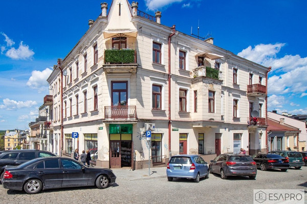 Lokal handlowy, usługowy na sprzedaż