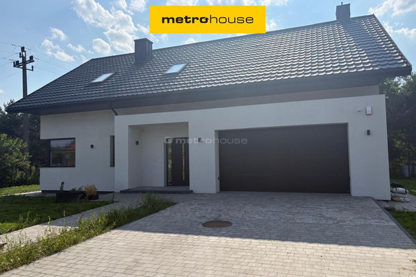 Maja, 144 m², krunt 1085 m²