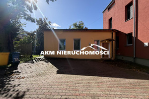 Niezależne mieszkanie w centrum miasta