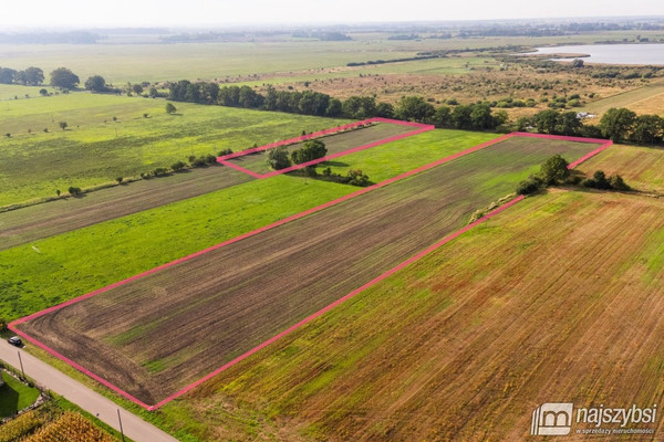 Terrain, 36476 m²