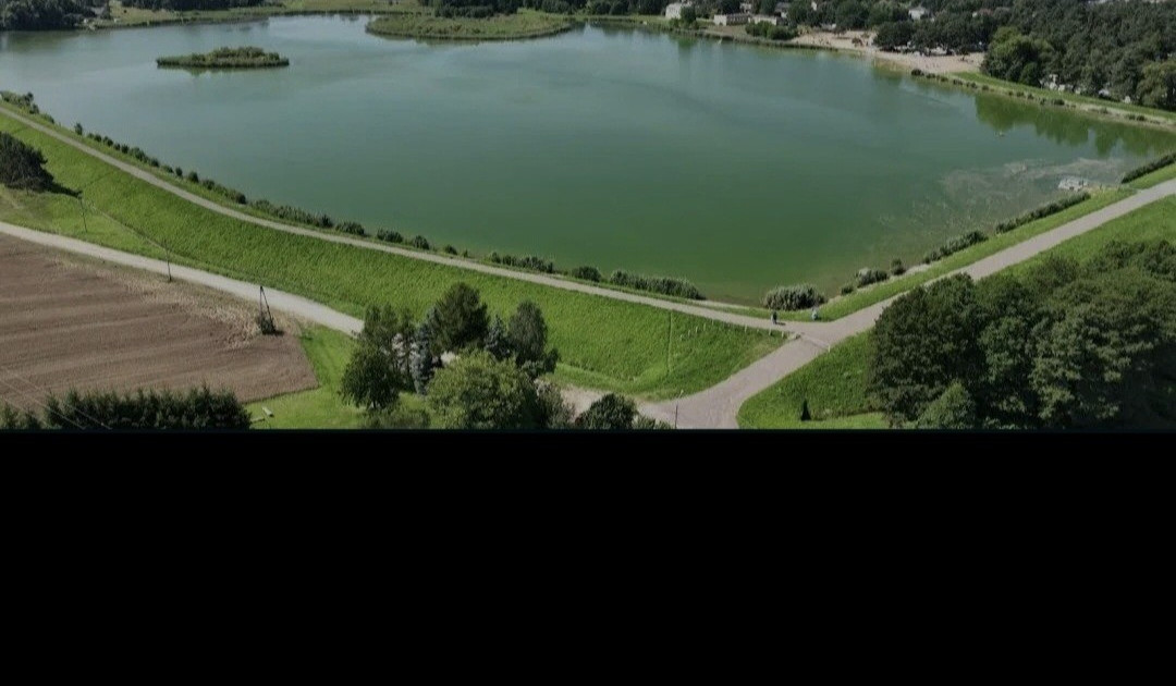 Działka na sprzedaż - Widok 2