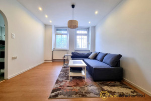 Duża kawalerka 42,8 m² | osobna kuchnia | antresol
