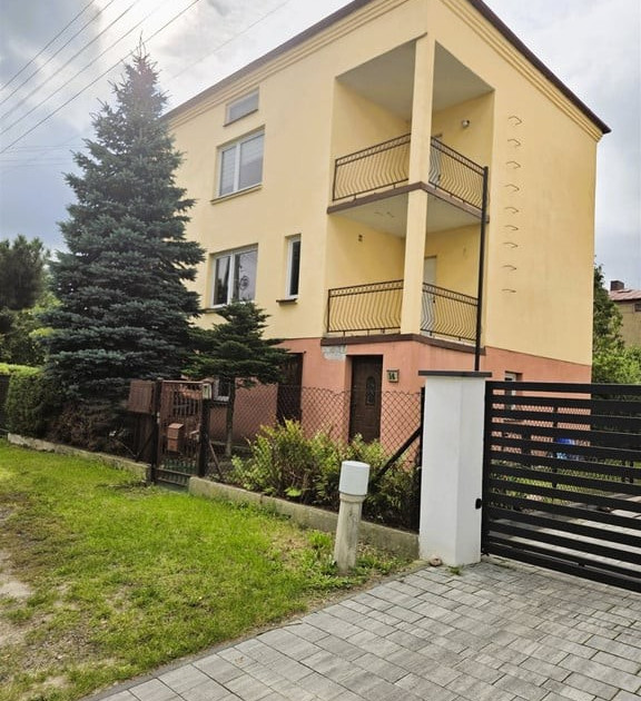 Dom – Piotrków Trybunalski, Osiedle Sadowa Druga, Centrum - Widok 2