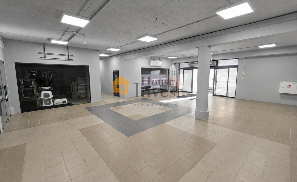 Lokal handlowy, usługowy do wynajęcia - Widok 2
