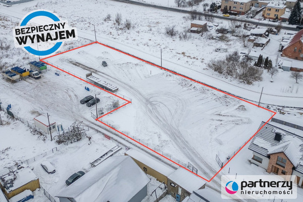 Telek, 3000 m²