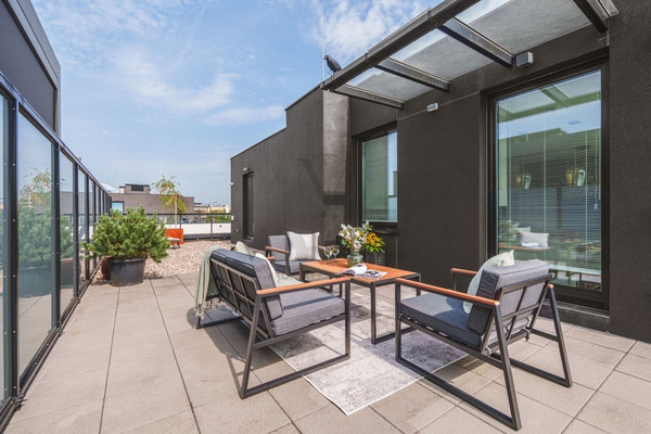 2-istabu dzīvoklis, 85 m²