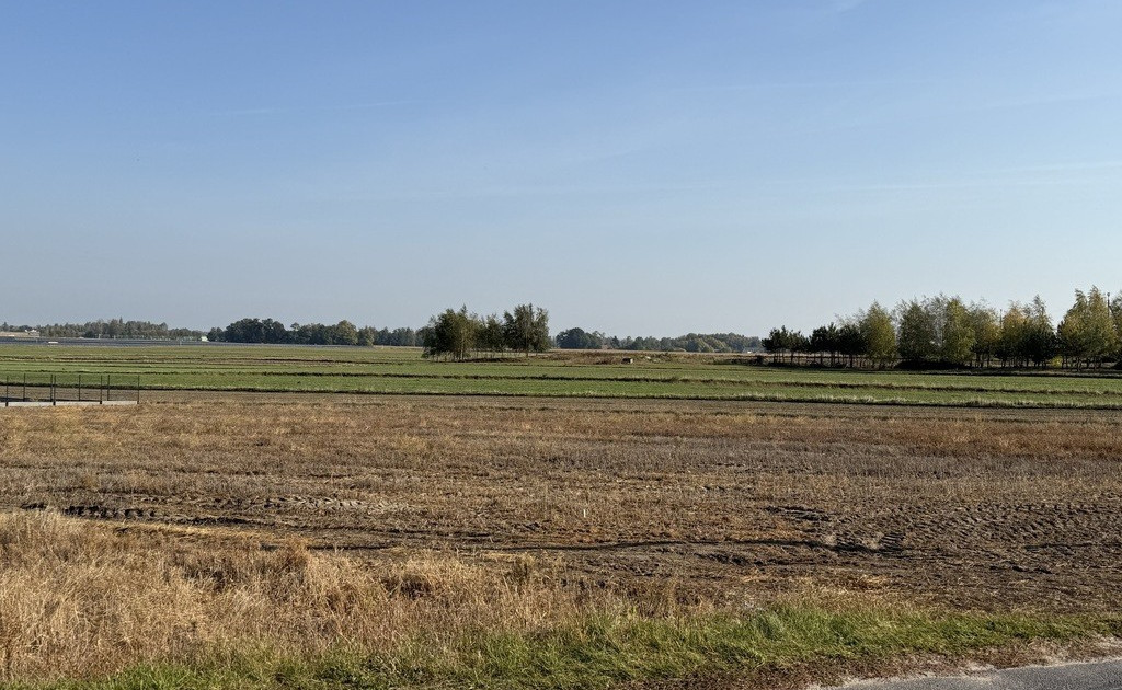 Działka na sprzedaż - Widok 2