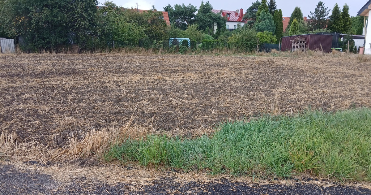 Działka na sprzedaż - Widok 2