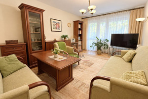 68m2 / 3 POK / 1 - PIETRO -PODZAMCZE