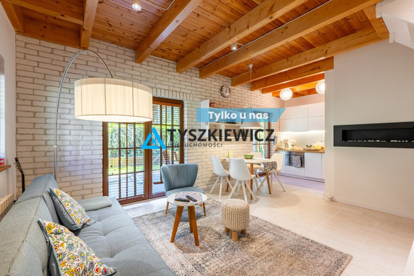 Casă, 53 m², teren 404 m²