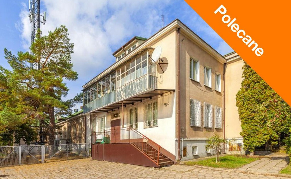 Kamienica, blok na sprzedaż - Widok 2
