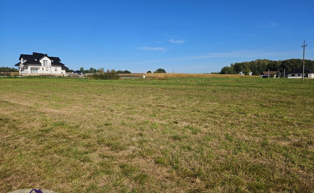 Działka na sprzedaż - Widok 2