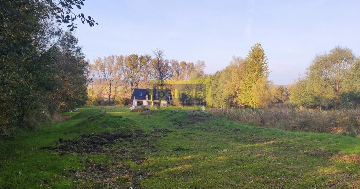Działka na sprzedaż - Widok 2