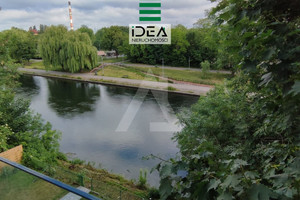 M3 z widokiem na rzeke Brda w Centrum.