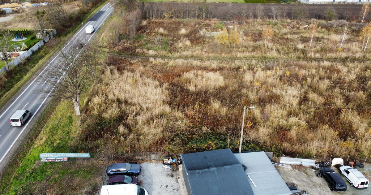 Działka na sprzedaż - Widok 2