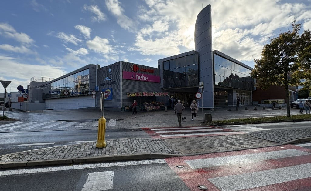 Lokal handlowy, usługowy do wynajęcia - Widok 2