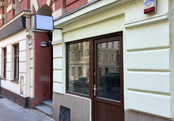 Lokal handlowy, usługowy na sprzedaż