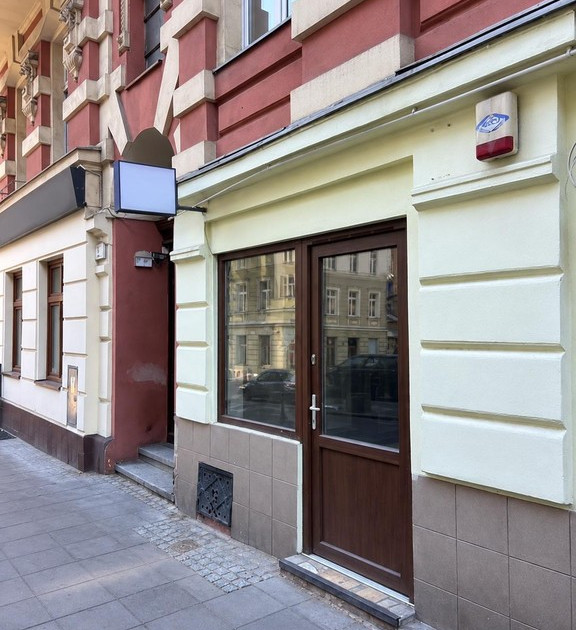 Lokal handlowy, usługowy na sprzedaż - Widok 2