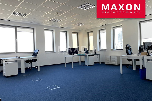 Poslovni prostor, 198 m²