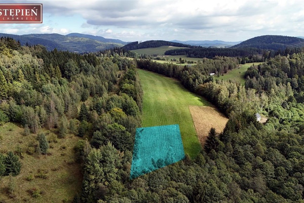 Zeme, 2088 m²