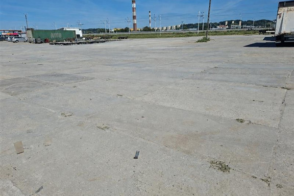 Grund, 1500 m²