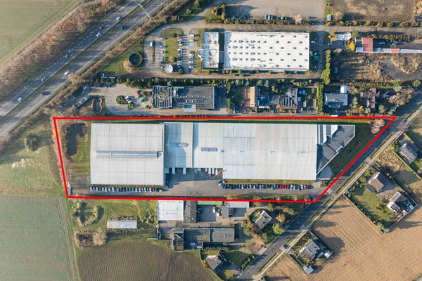 Ticari mülk, 15712 m²