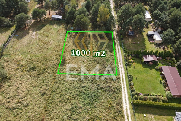 Plac, 1000 m²