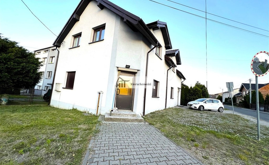Nieruchomość komercyjna do wynajęcia - Widok 2