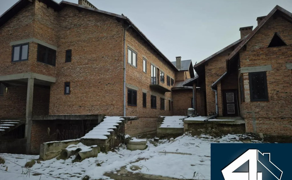 Nieruchomość komercyjna na sprzedaż - Widok 2
