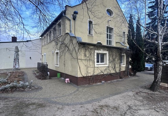 Nieruchomość komercyjna do wynajęcia