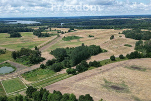 Działka pod dom marzeń blisko jeziora i lasu