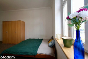 Przestronne 3 osobne pokoje w kamienicy – ul. Mogilska- Cystersów