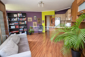 Apartament na 1 piętrze/garaż/m.postojowe